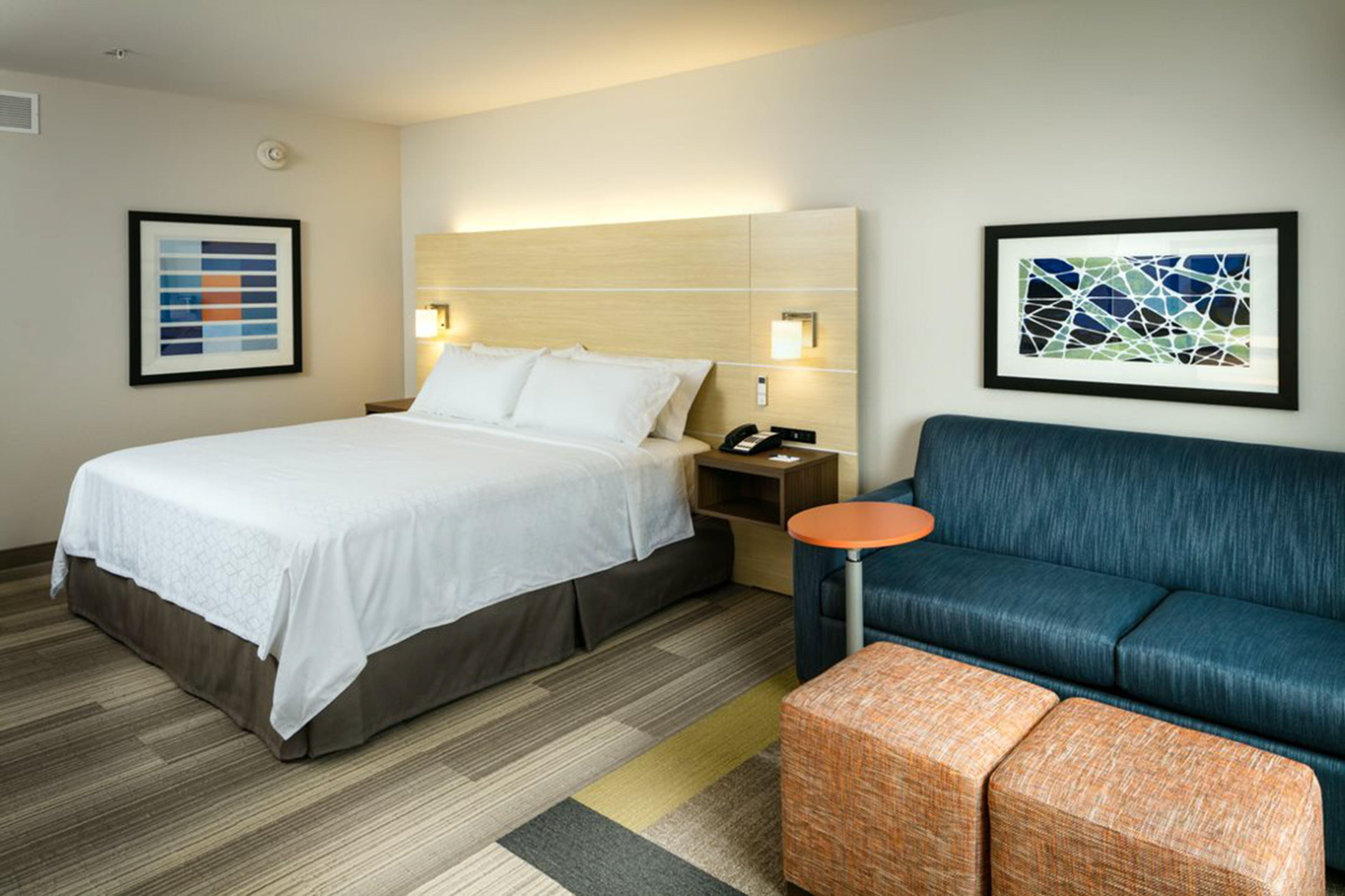 Holiday Inn Express & Suites - Medford By Ihg Eksteriør bilde