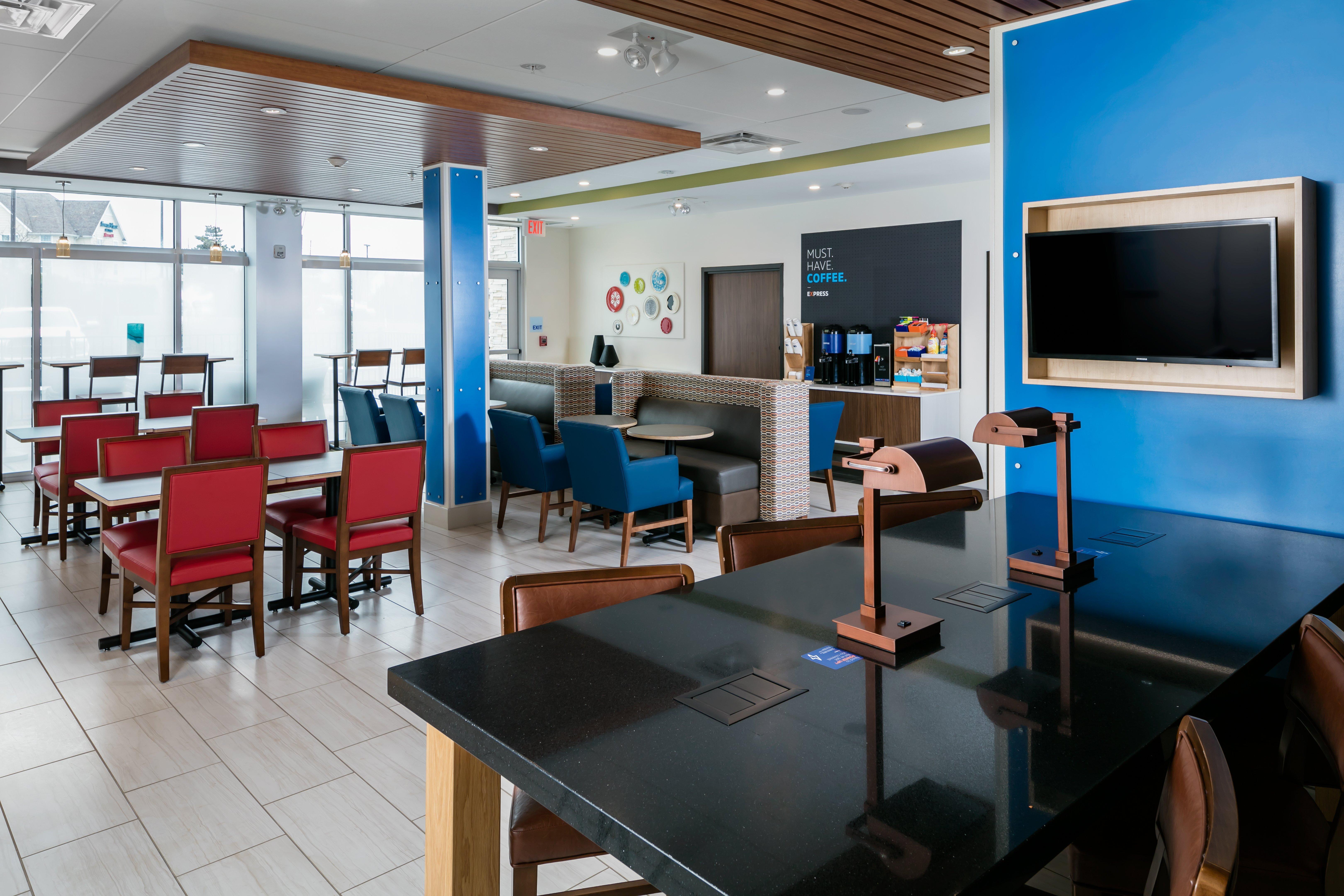 Holiday Inn Express & Suites - Medford By Ihg Eksteriør bilde